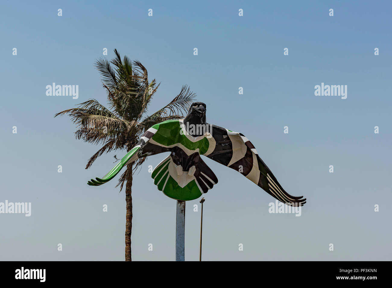 Vogel Skulptur auf Dubai Deira Creek. Foto in einem Deira Creek Park in Dubai, V.A.E. genommen Stockfoto