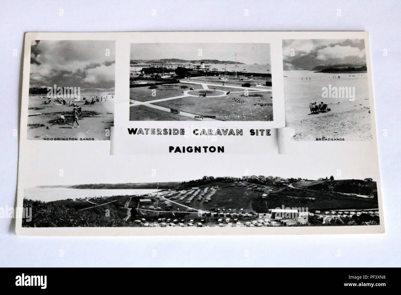 Alte schwarz-weiß Foto Postkarte, Waterside Caravan Site, Paignton, Devon mit verschiedenen Szenen der Bereich Stockfoto