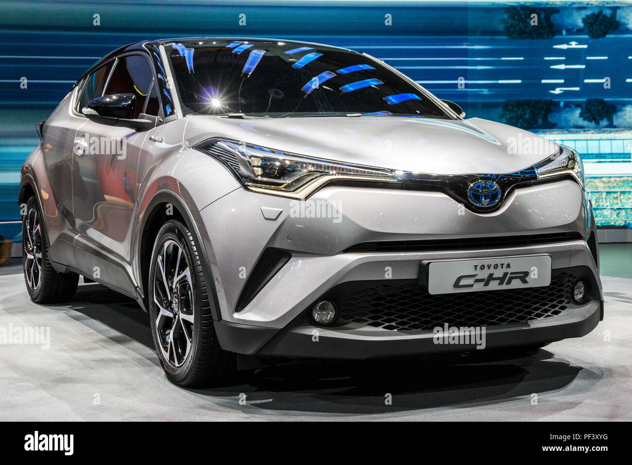 Genf, Schweiz - 1. MÄRZ 2016: Toyota C-HR-Crossover-SUV Auto auf dem 86. Internationalen Automobilsalon in Genf präsentiert. Stockfoto
