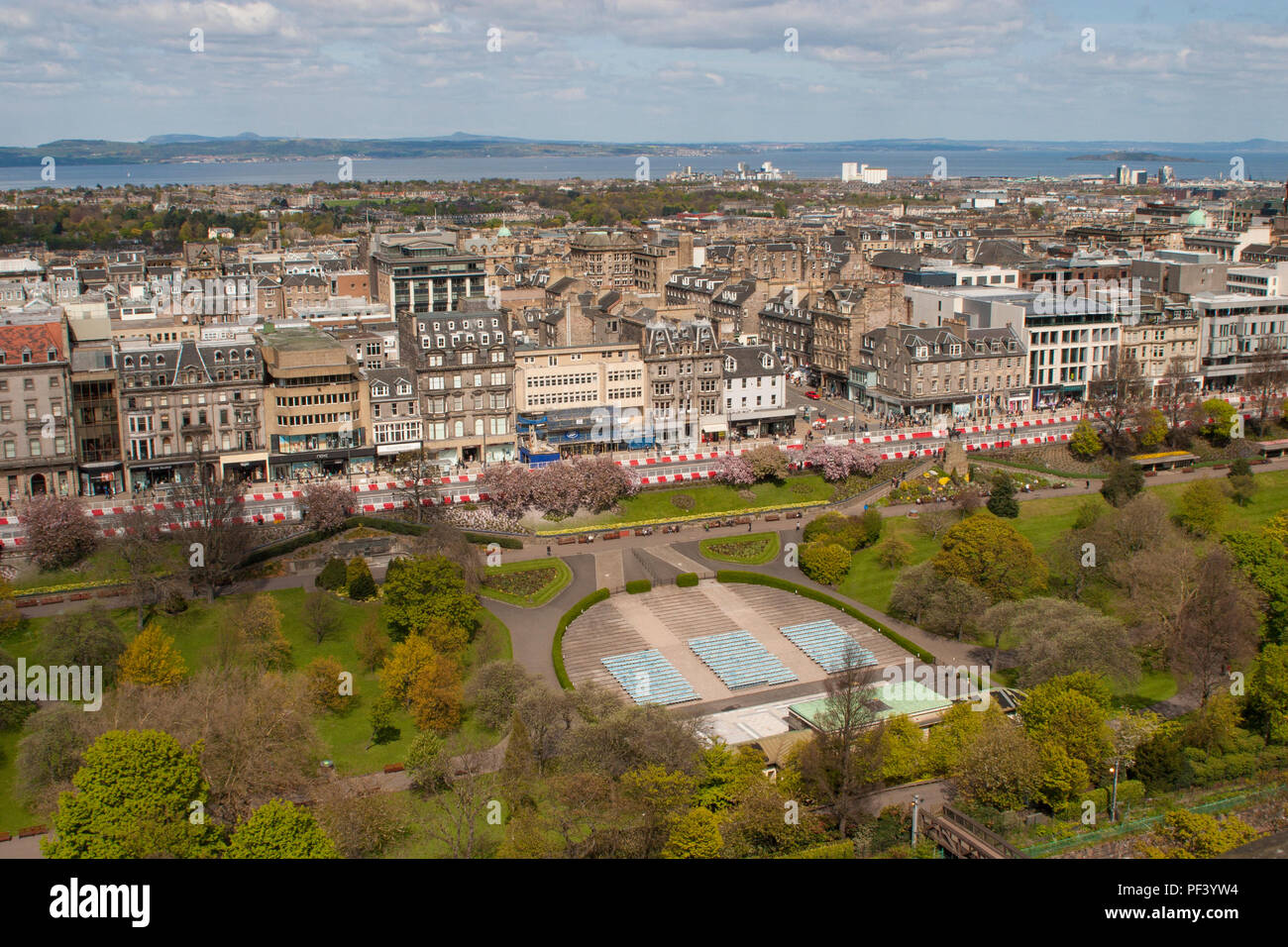 Luftaufnahme über Edinburgh vom Edinburgh Castle Stockfoto