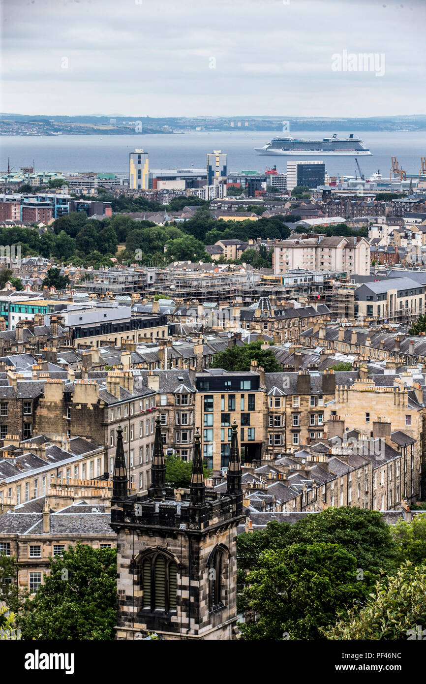 Blick auf die Skyline von Edinburgh Stockfoto