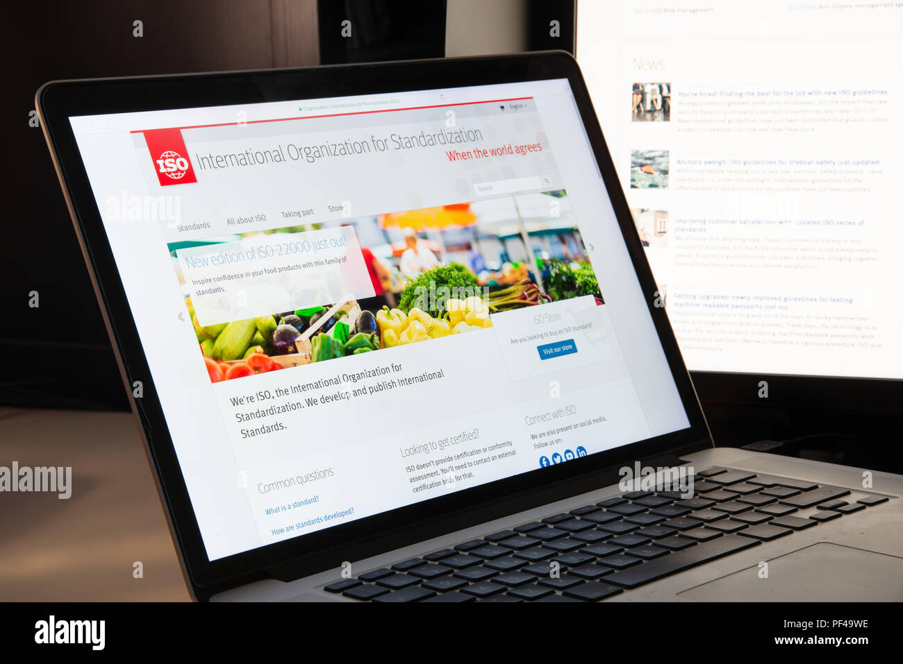 Mailand, Italien - 15 August 2018: ISO - Internationale Organisation für Normung NRO-Homepage. ISO - Internationale Organisation für Standa Stockfoto