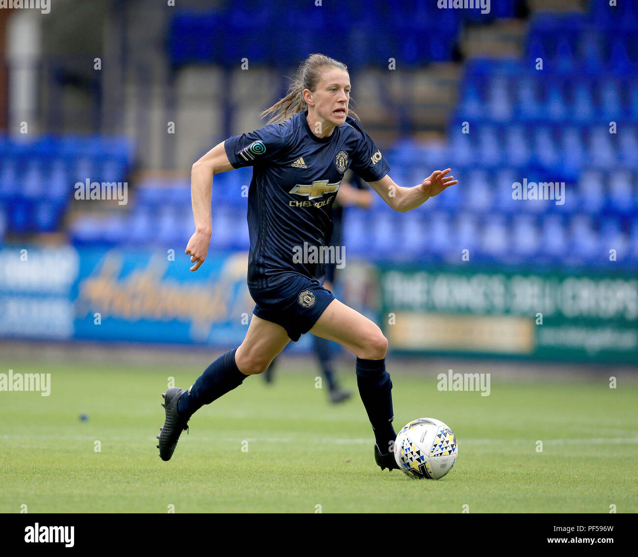 Manchester United Frauen Lizzie Arnot in Aktion während der Reifen von Continental Cup, Gruppe zwei North Spiel in Prenton Park, Birkenhead. PRESS ASSOCIATION Foto. Bild Datum: Sonntag, August 19, 2018. Siehe PA-Geschichte FUSSBALL Liverpool Frauen. Photo Credit: Clint Hughes/PA-Kabel. Einschränkungen: EDITORIAL NUR VERWENDEN Keine Verwendung mit nicht autorisierten Audio-, Video-, Daten-, Spielpläne, Verein/liga Logos oder "live" Dienstleistungen. On-line-in-Match mit 120 Bildern beschränkt, kein Video-Emulation. Keine Verwendung in Wetten, Spiele oder einzelne Verein/Liga/player Publikationen. Stockfoto