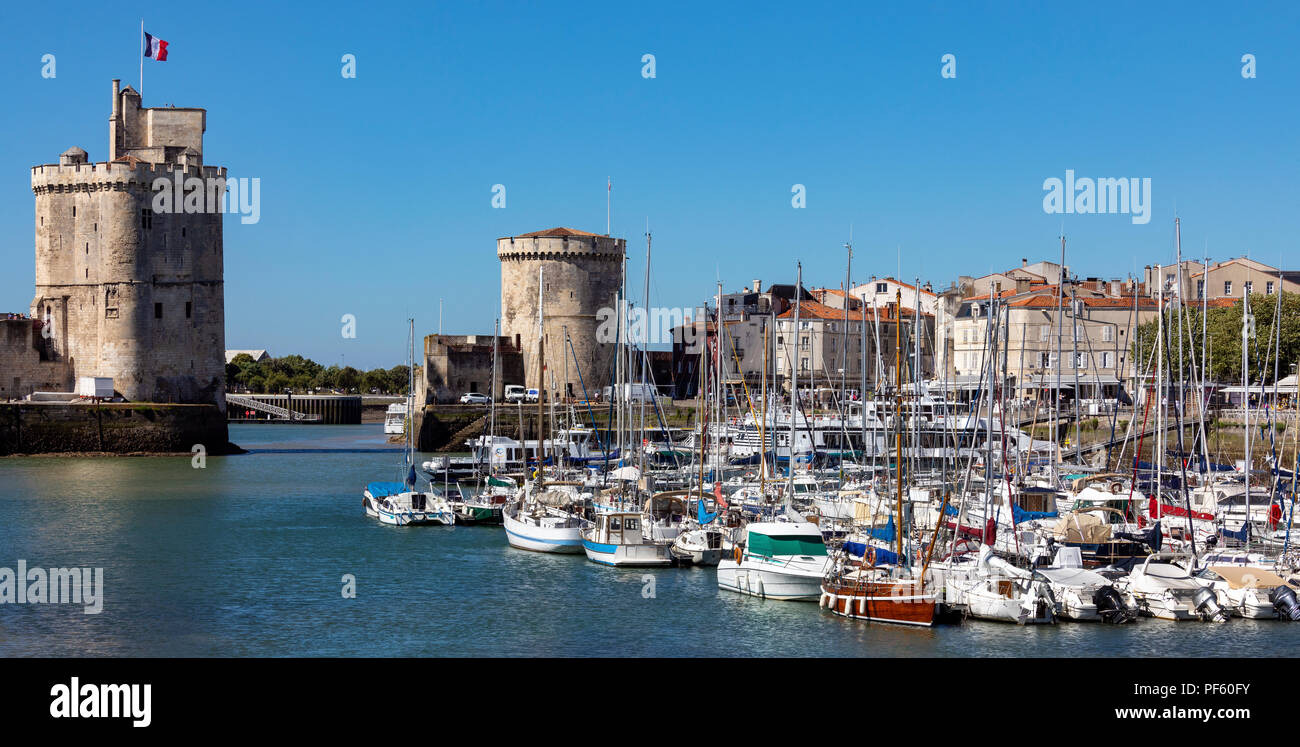 Der Hafen von La Rochelle an der Küste der Region Poitou-Charentes Frankreich. Stockfoto
