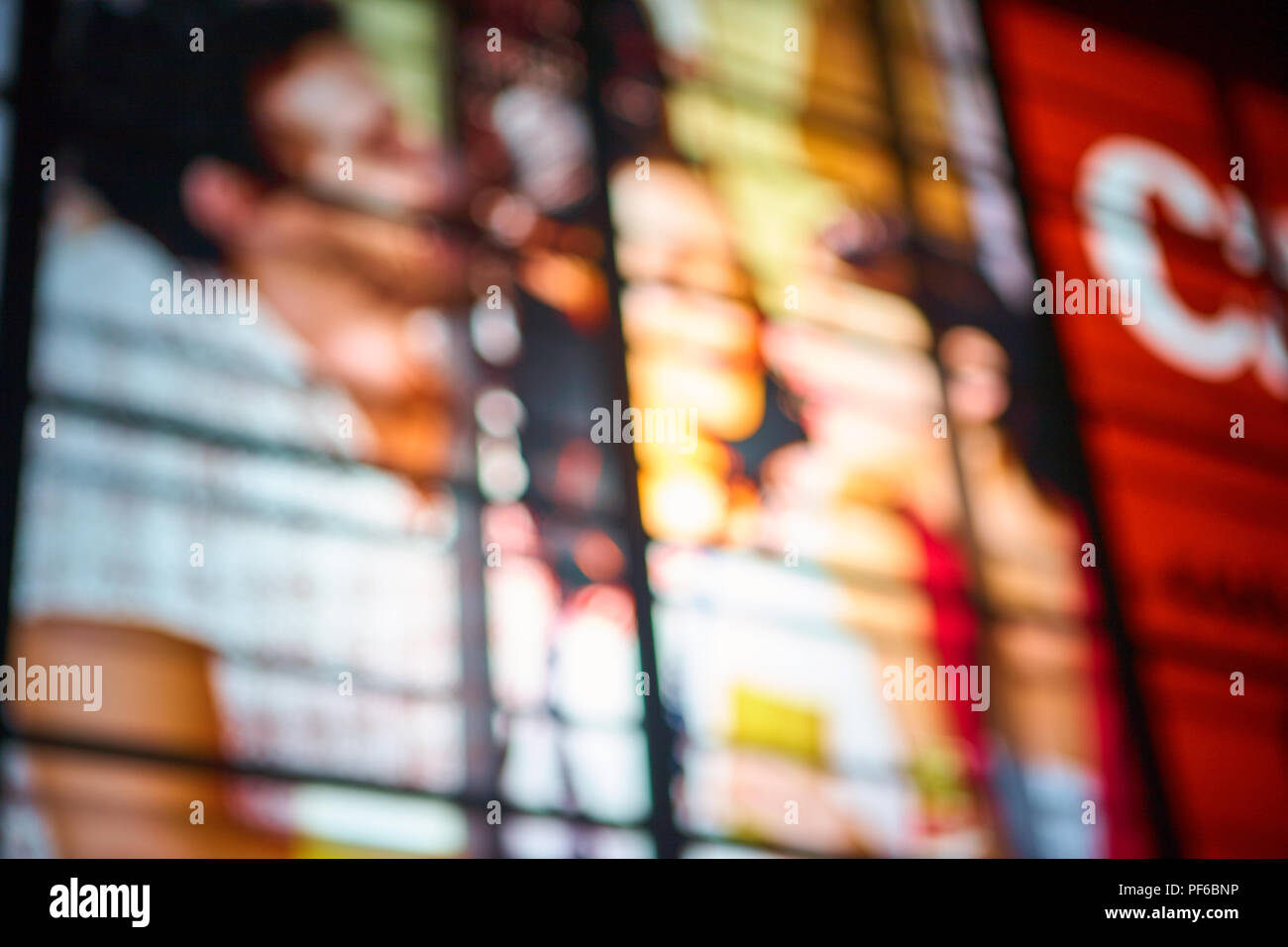 Bunte, Leuchtreklame oder Fenster, aus den Fokus Menschen Stockfoto