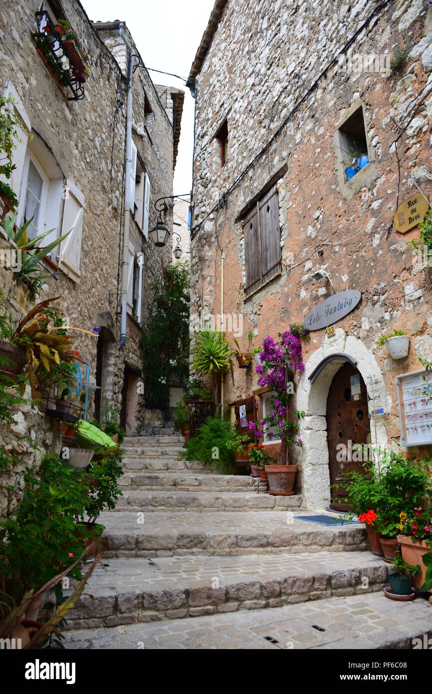 Ansichten und street Szenen aus dem Dorf Tourettes-Sur-Loup, Provence, Frankreich Stockfoto