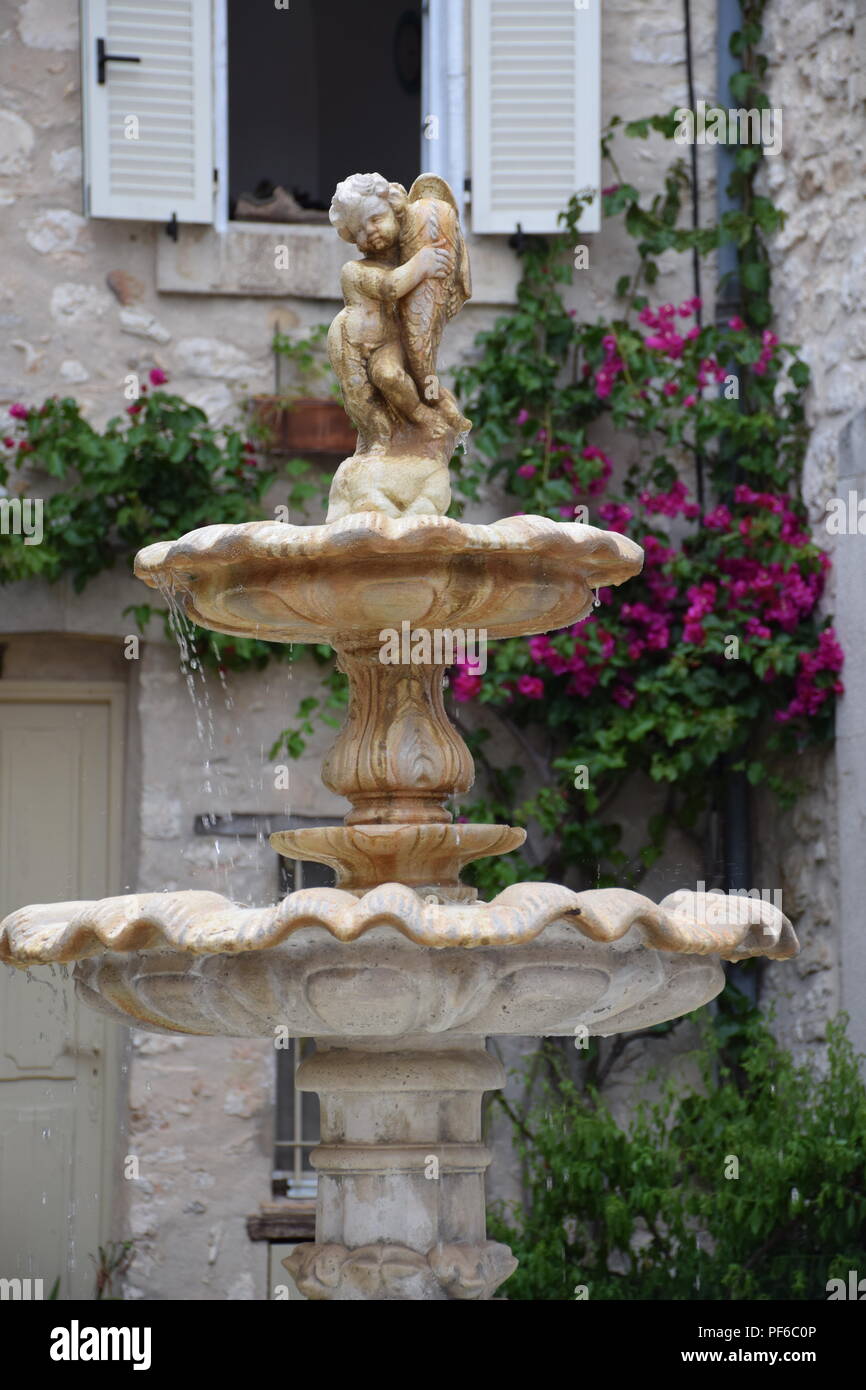 Ansichten und street Szenen aus dem Dorf Tourettes-Sur-Loup, Provence, Frankreich Stockfoto