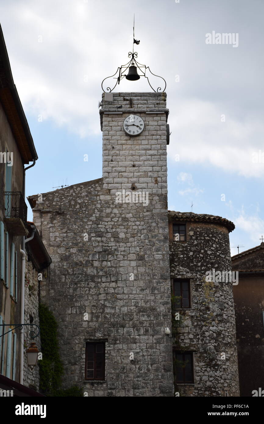 Ansichten und street Szenen aus dem Dorf Tourettes-Sur-Loup, Provence, Frankreich Stockfoto