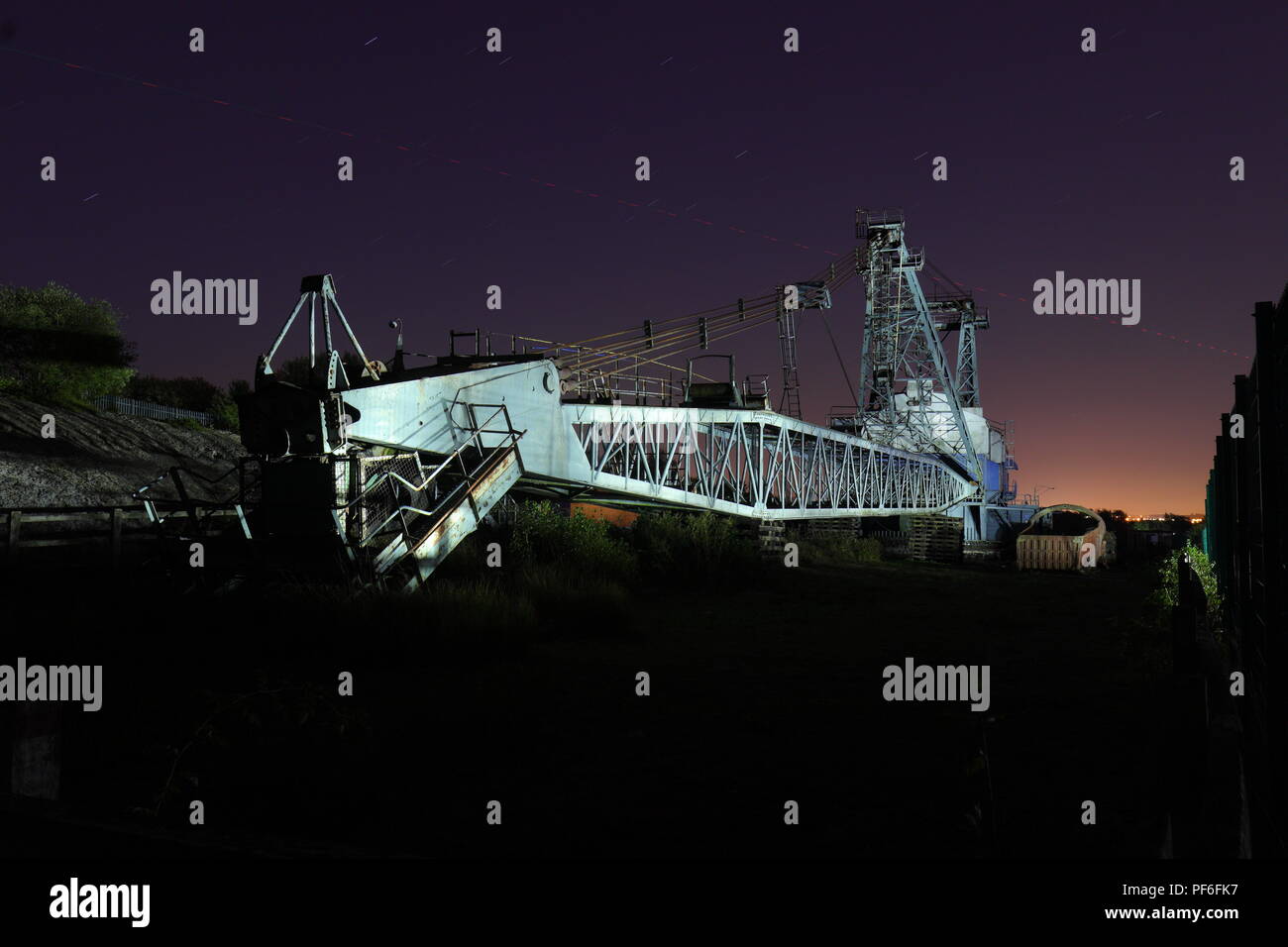 Ruston Bucyrus werden 1150 ist ein Fuß Seilbagger, an St. Aidan's Nature Reserve ehemals St Aidan's Öffnen Kohle in der Nähe von Leeds Cast sitzt. Stockfoto
