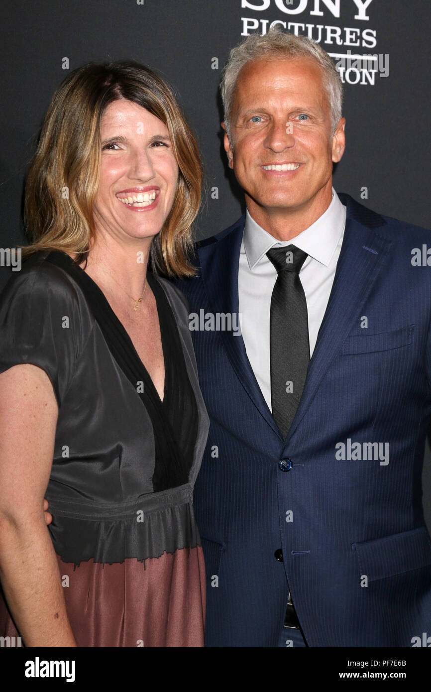 Der AMC "Bessere Call Saul' Saison 4 Premiere auf der Horton Plaza 8 Mit: Mandy Fabian, Patrick Fabian Wo: San Diego, Kalifornien, Vereinigte Staaten, wenn: 19 Jun 2018 Credit: Nicky Nelson/WENN.com Stockfoto