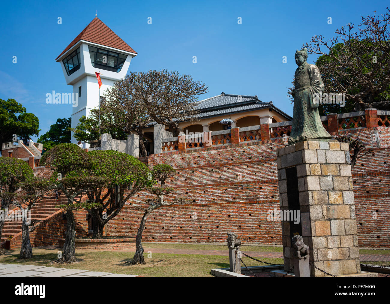 Anping fort oder Fort Zeelandia einer ehemaligen holländischen Festung Statue von Koxinga in Tainan Taiwan anzeigen Stockfoto