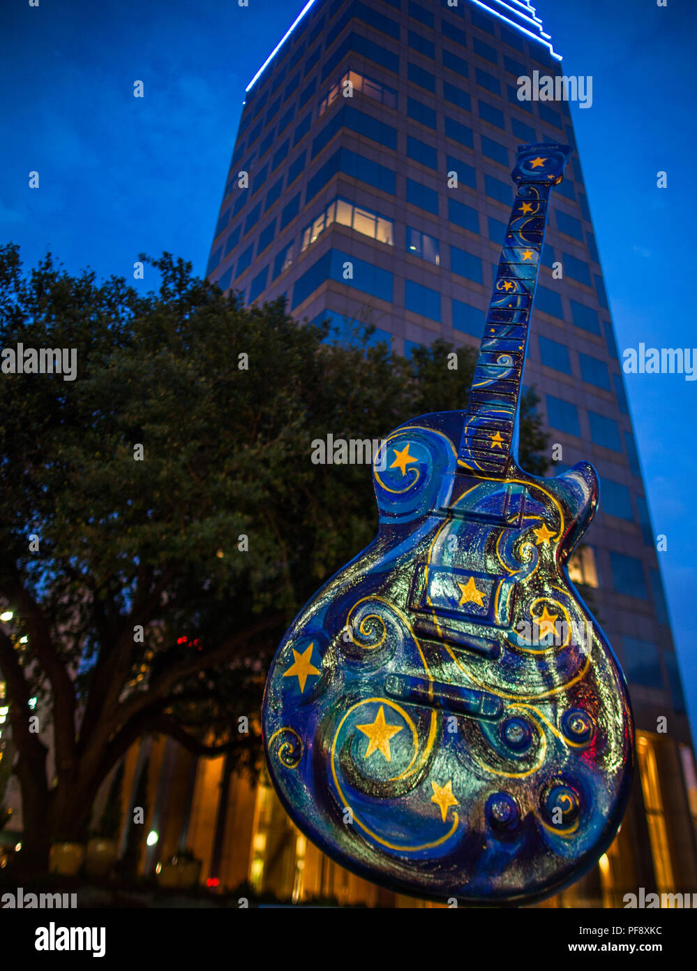 "Twinkle Twinkle Lone Star "Skulpturen in der Innenstadt von Austin, TX, durch Amanda Dunbar Stockfoto