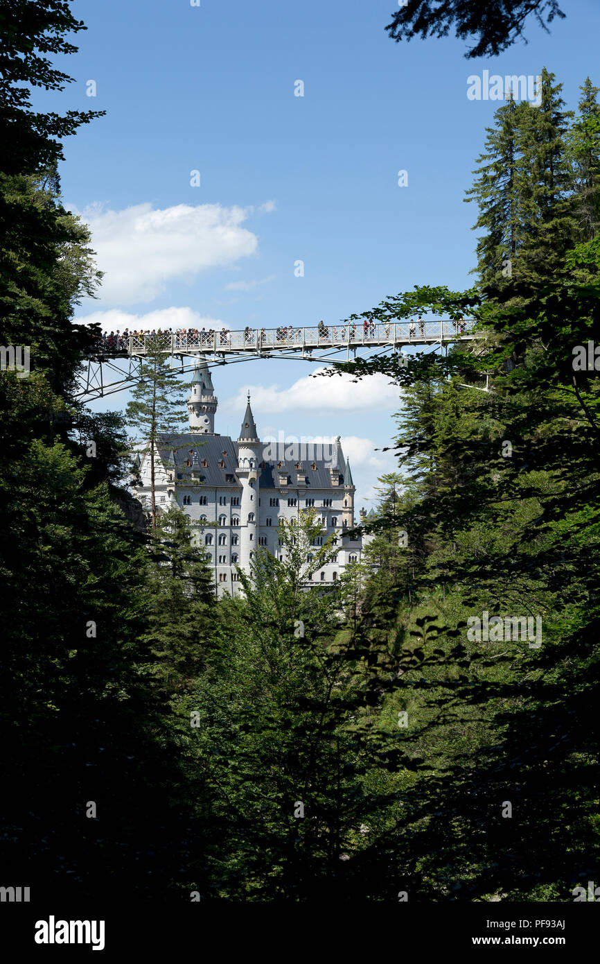 Schloss Neuschwanstein und Marienbruecke (Mary's Bridge), Hohenschwangau, Allgäu, Bayern, Deutschland Stockfoto