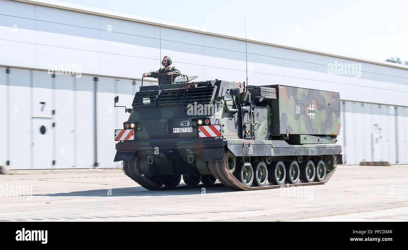 20. August 2018, Deutschland, Stetten am kalten Markt einen Raketenwerfer MARS II steht in der