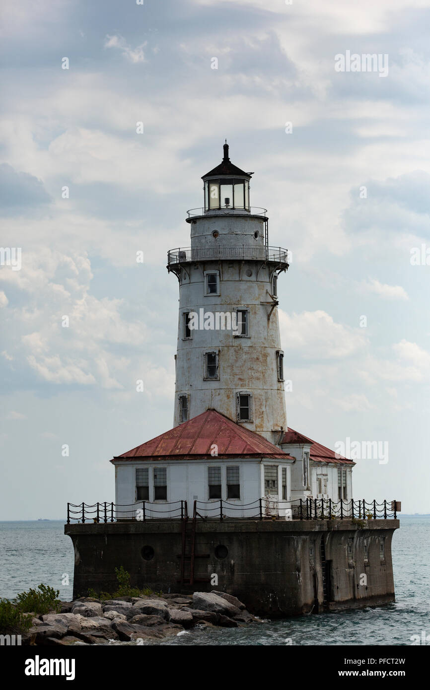 Die Chicago Hafen Leuchtturm am Lake Michigan an einem Sommertag in Chicago, Illinois. Stockfoto