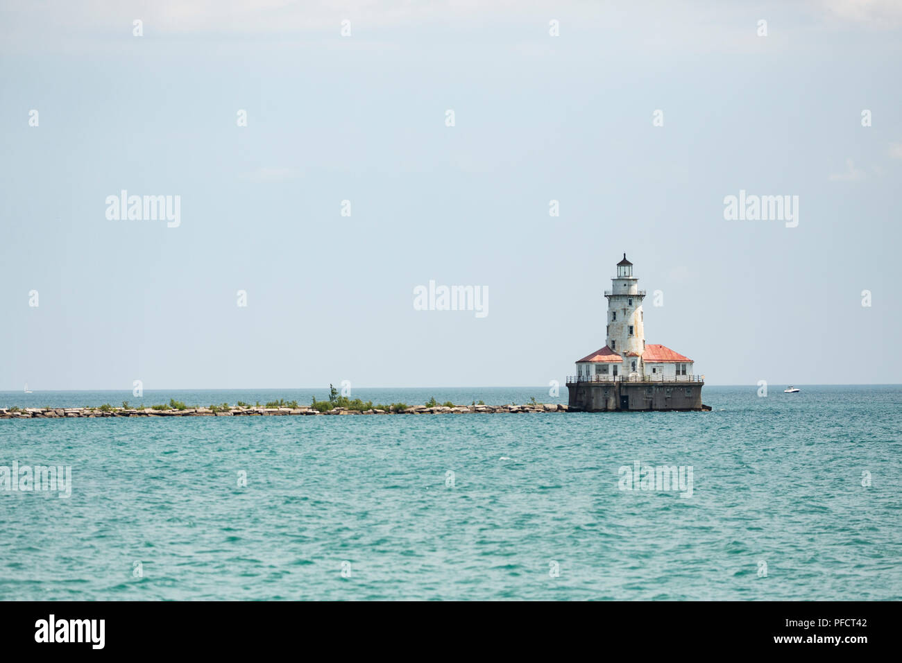 Blick auf den Hafen Leuchtturm Chicago am Lake Michigan in Chicago, Illinois. Stockfoto