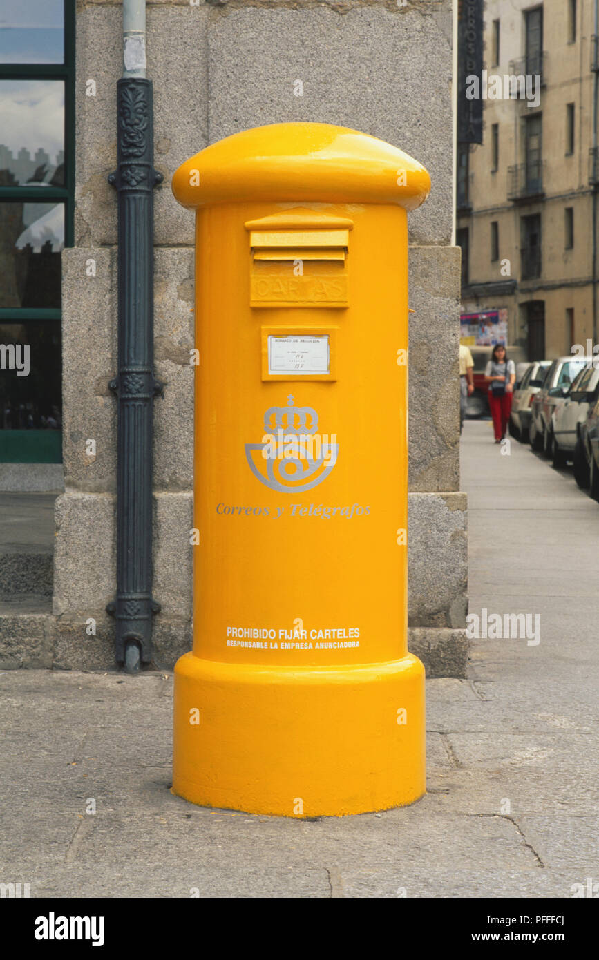 Spanien, Andalusien, gelb Spanisch Säule. Stockfoto