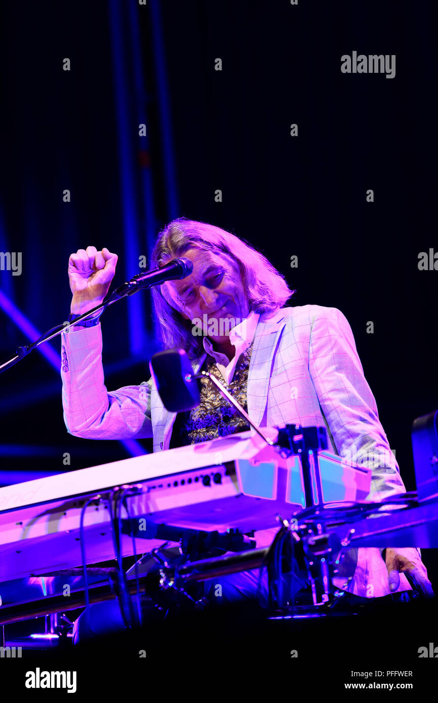 Die Stadt Alicante, Spanien. 14 Aug, 2018. Roger Hodgson 2018 Tour. In Alicante, Spanien. August Roger Hodgson Piano, Keyboards, Gitarren Ray Coburn Piano Bryan Head Drumms David J Zimmermann Bass Michael Ghegan Saxo Credit: Jose Ortin/Pacific Press/Alamy leben Nachrichten Stockfoto