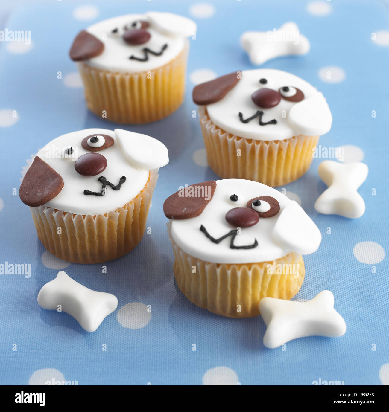 Cupcakes um wie Hunde Stockfotografie - Alamy