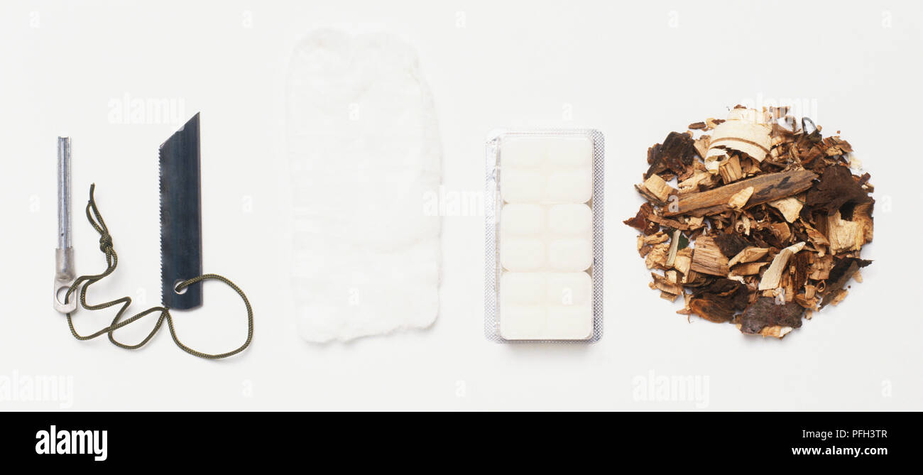 Holzspäne, Metal Blade, Watte, Tabletten Stockfoto