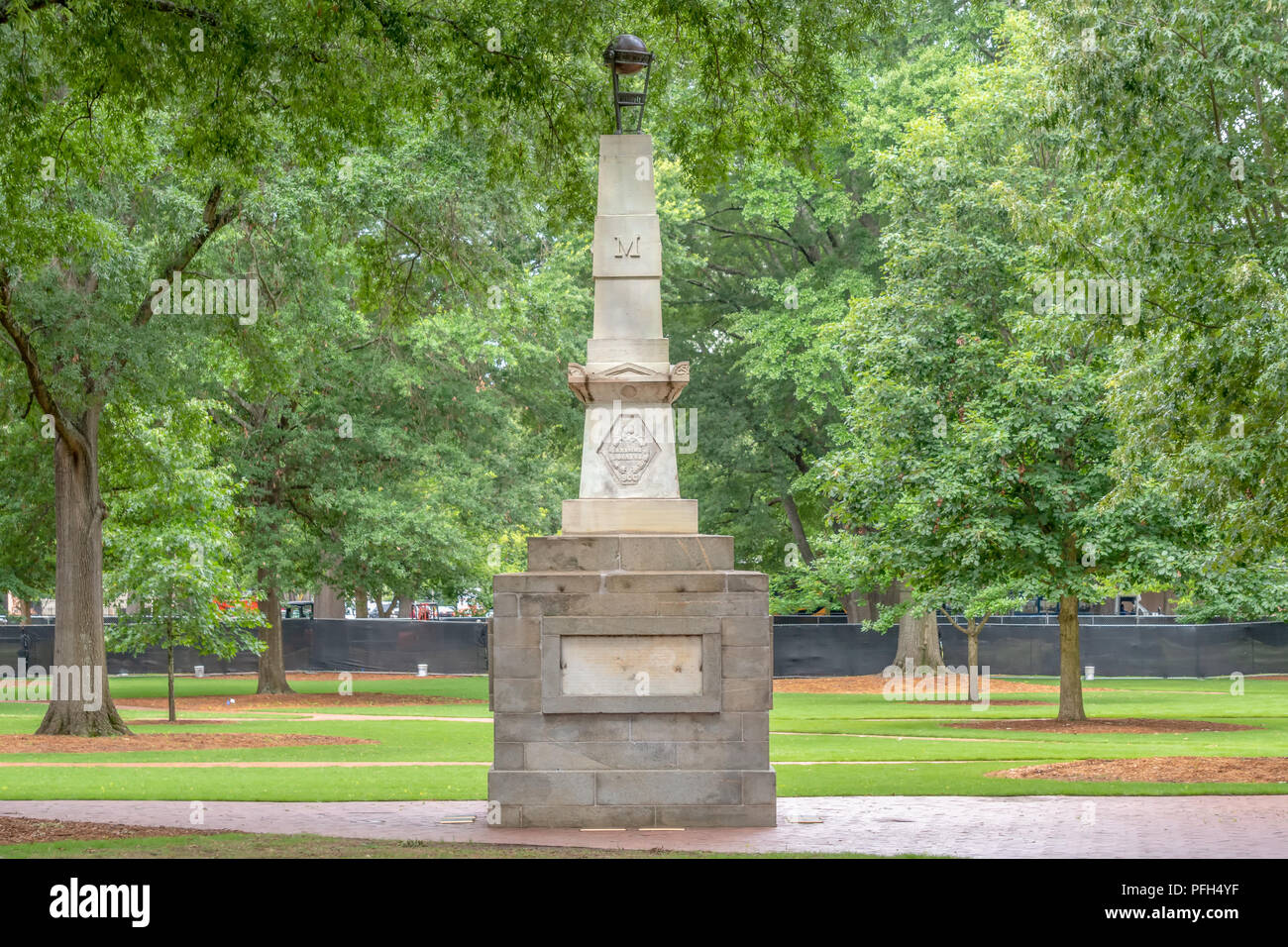 COLUMBIA, SC/USA Juni 5, 2018: Jonathan Maxcy Denkmal auf dem Campus der Universität von South Carolina. Stockfoto