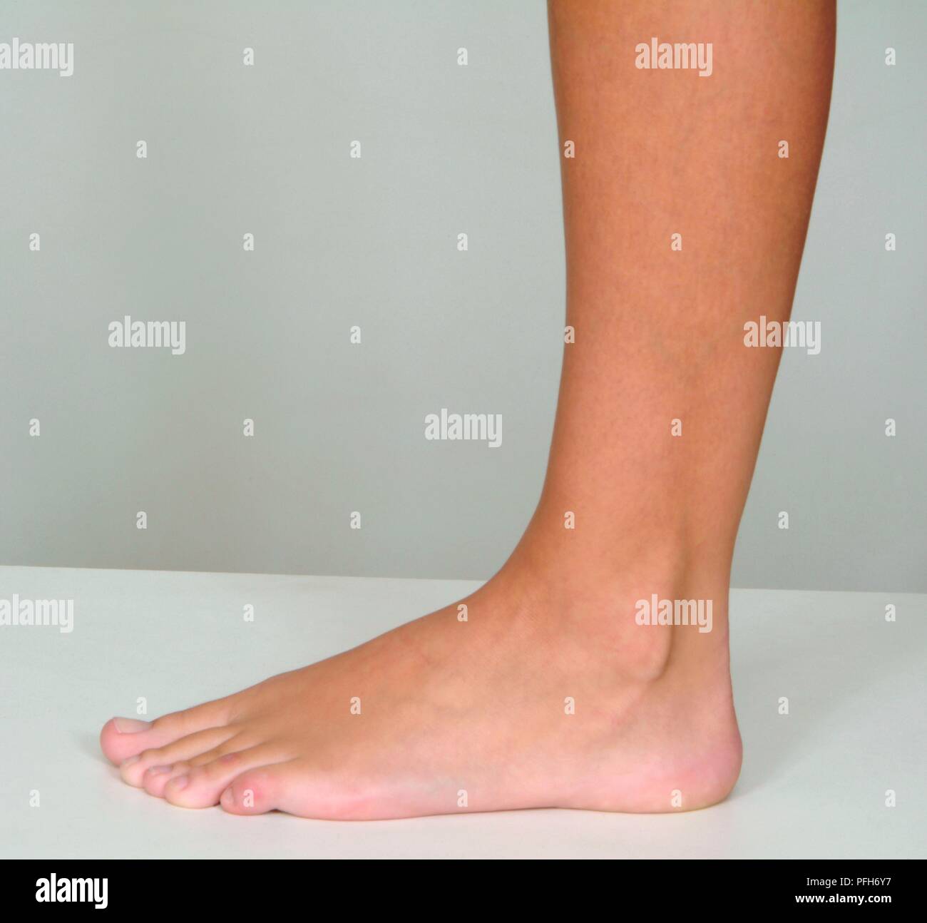 Einer jungen Frau, Fuß, Seitenansicht Stockfoto