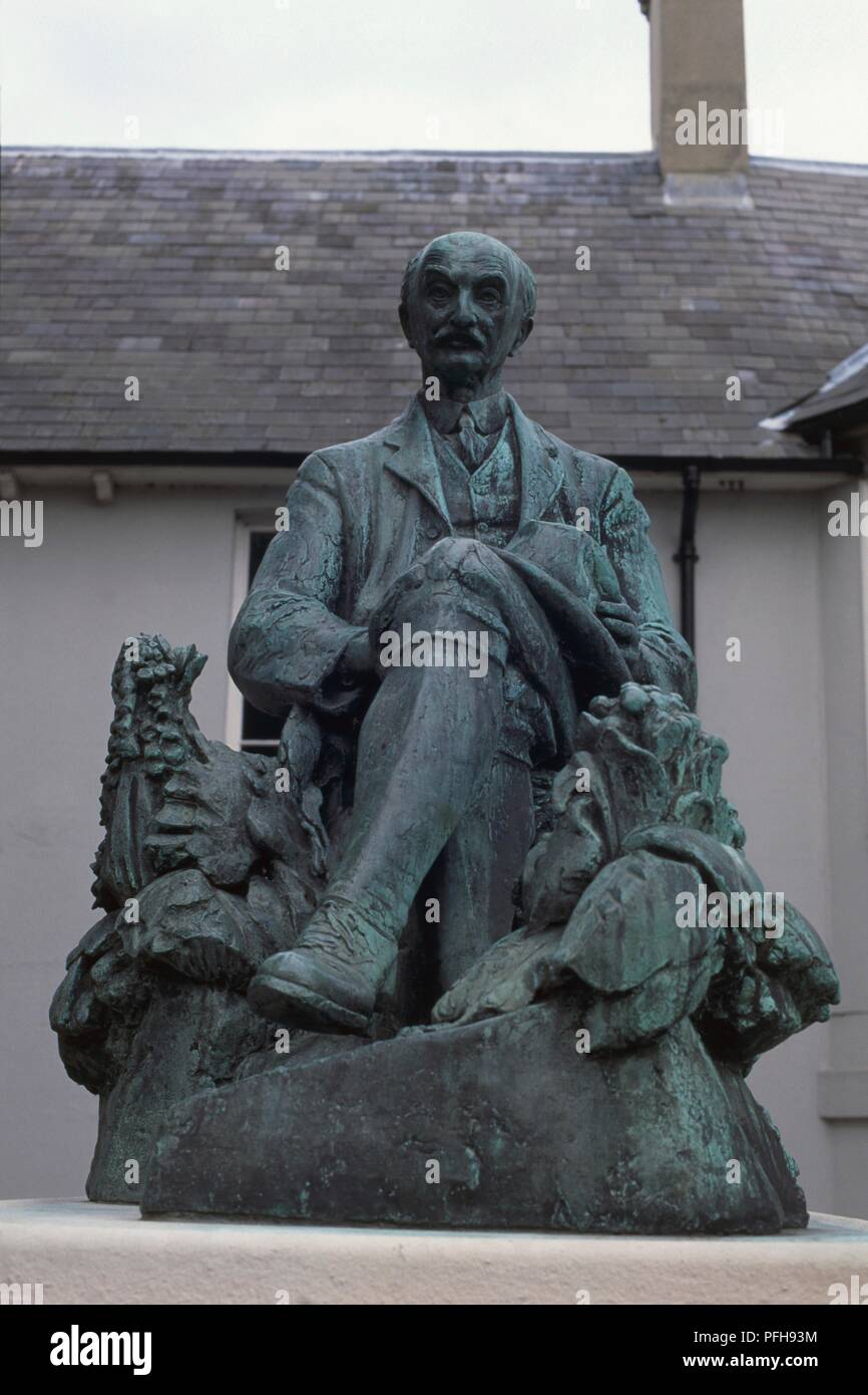 England, Dorset, Dorchester, Statue des Schriftstellers Thomas Hardy Stockfoto