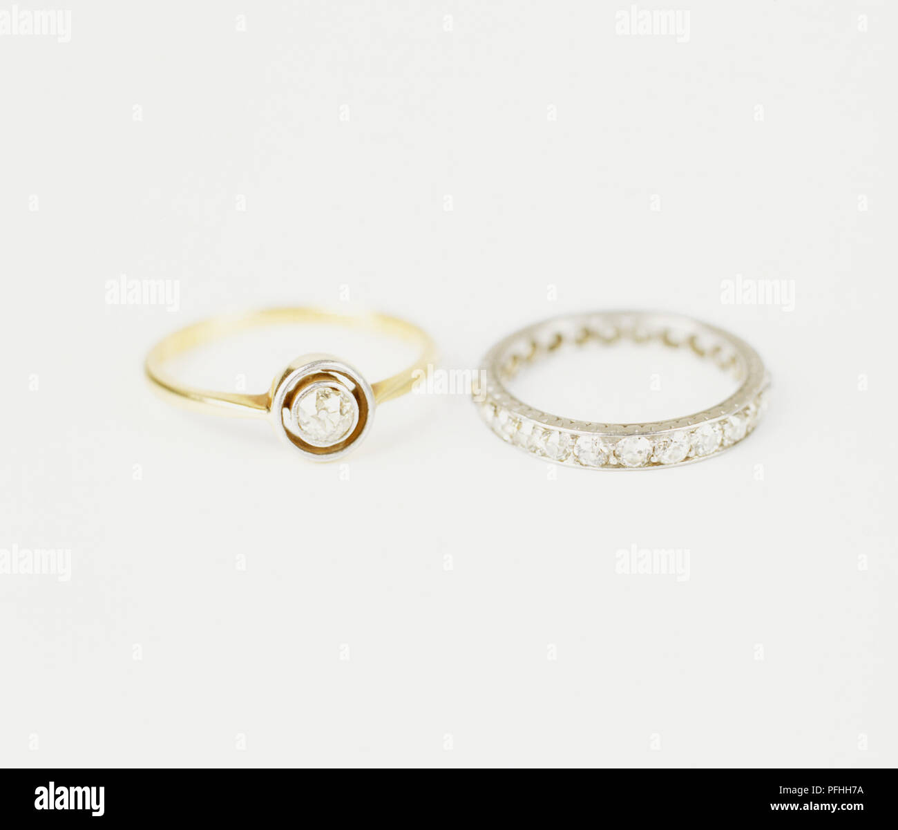 Zwei Ringe, viktorianischen Ring, Diamanten in Gold Ring um 1920. Stockfoto