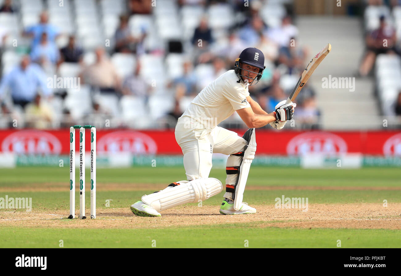 England's Jos Buttler Fledermäuse bei Tag vier der Specsavers dritten Test Match an der Trent Brücke, Nottingham. Stockfoto