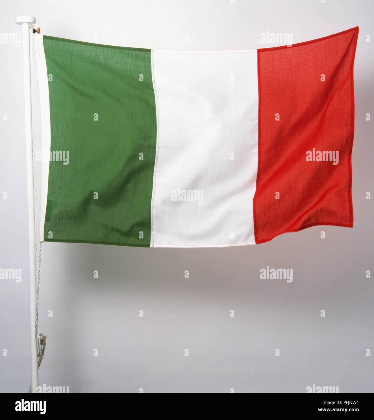 Bedeutung Der Italienischen Flagge Italienische flagge flaggen Stockfotos und -bilder Kaufen - Alamy