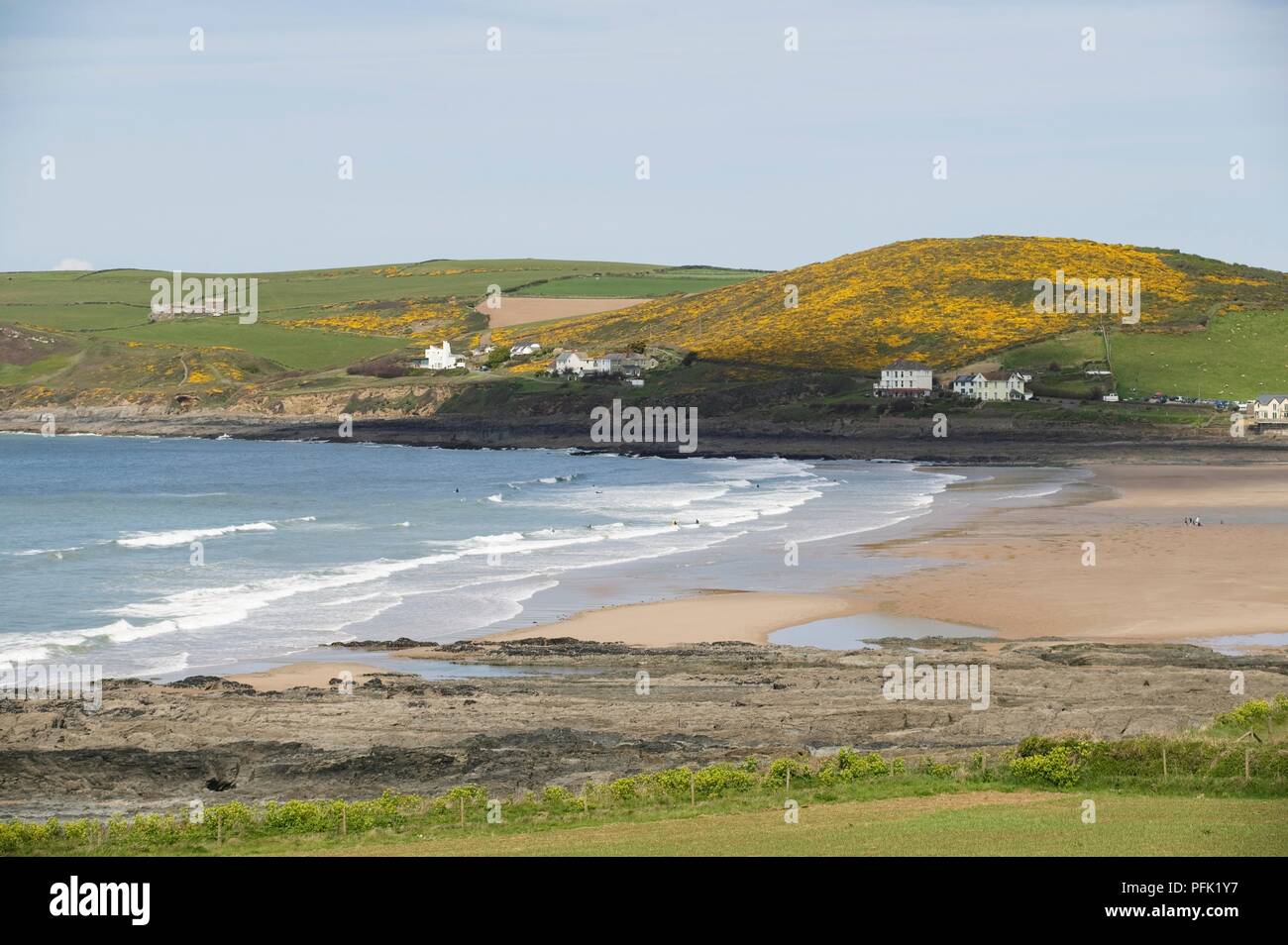 Grossbritannien, England, Devon Croyde Bay, Blick über die Bucht Stockfoto