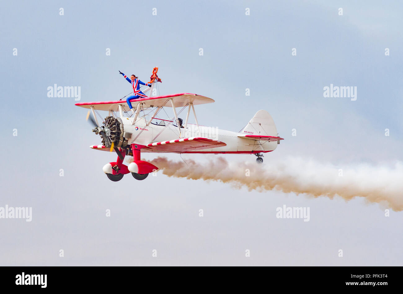 Wing Walker bei Southport Air Show Stockfoto