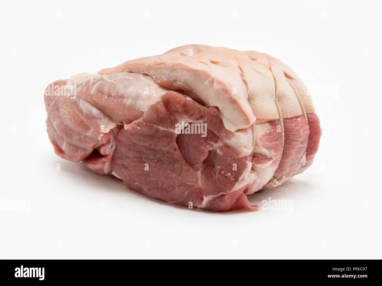 Schweinefleisch Spare Rib roast, aufgerollt und zusammen mit einer Schnur, close-up Stockfoto