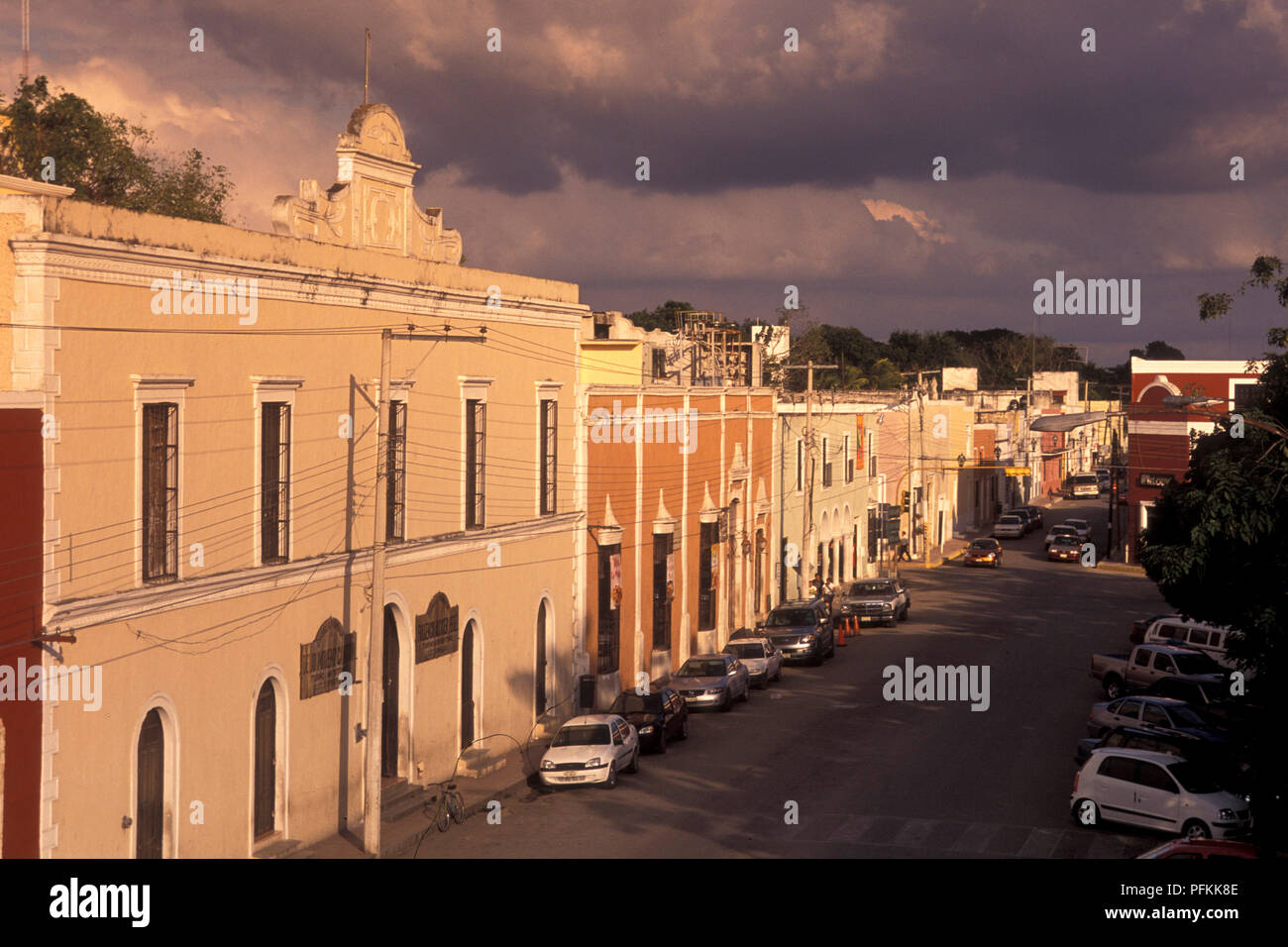 Die kolonialen und Altstadt von Valladolid auf Yucatan in der Provinz Quintana Roo in Mexiko in Mittelamerika. Mexiko, Valladolid, Januar 2009. Stockfoto