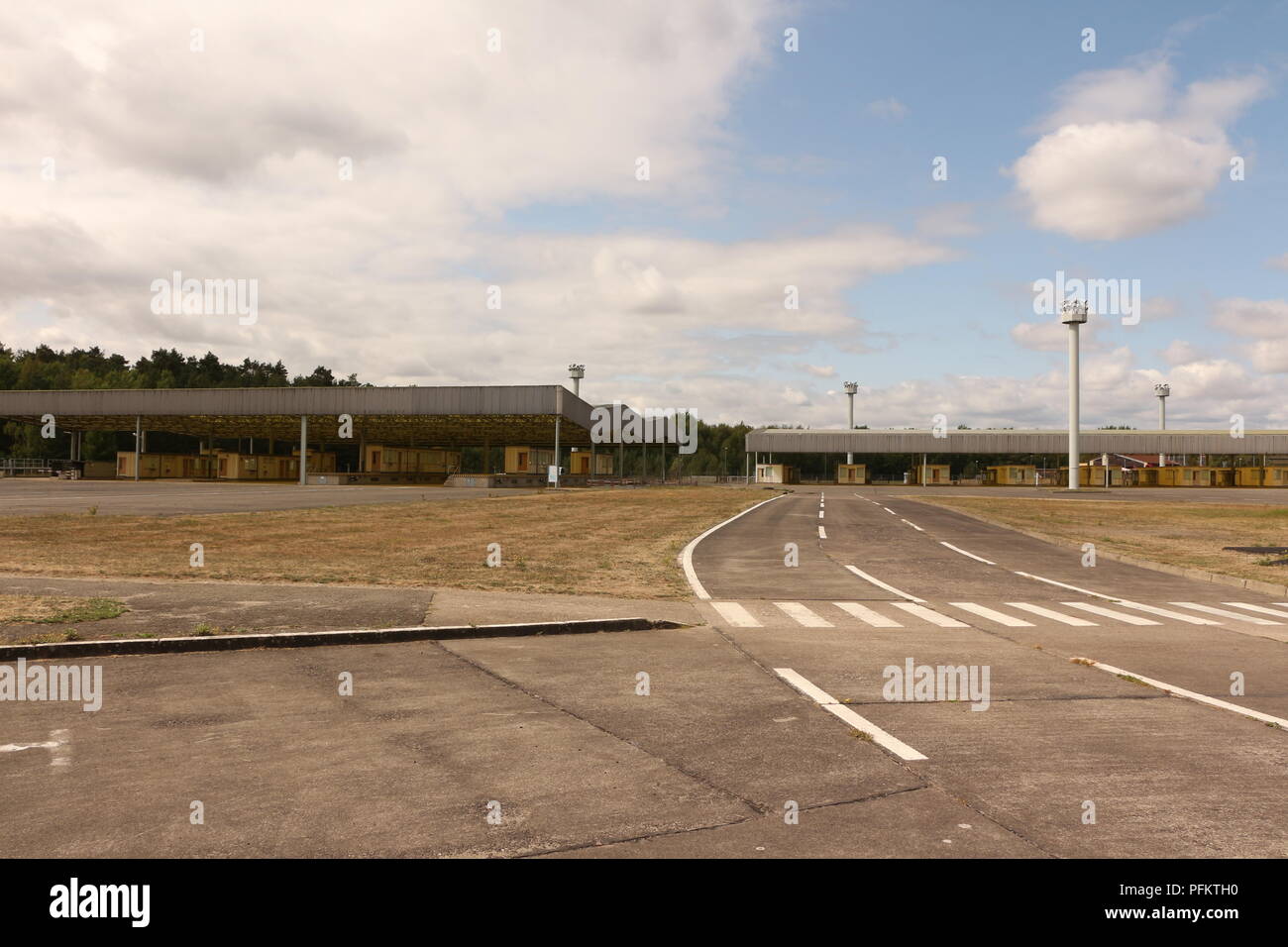 Ehemalige Grenzstation Marienborn bei Helmstedt zwischen West- und Ostdeutschland in Sachsen Anhalt. Heute Gedenkstätte der deutschen Teilung. Stockfoto