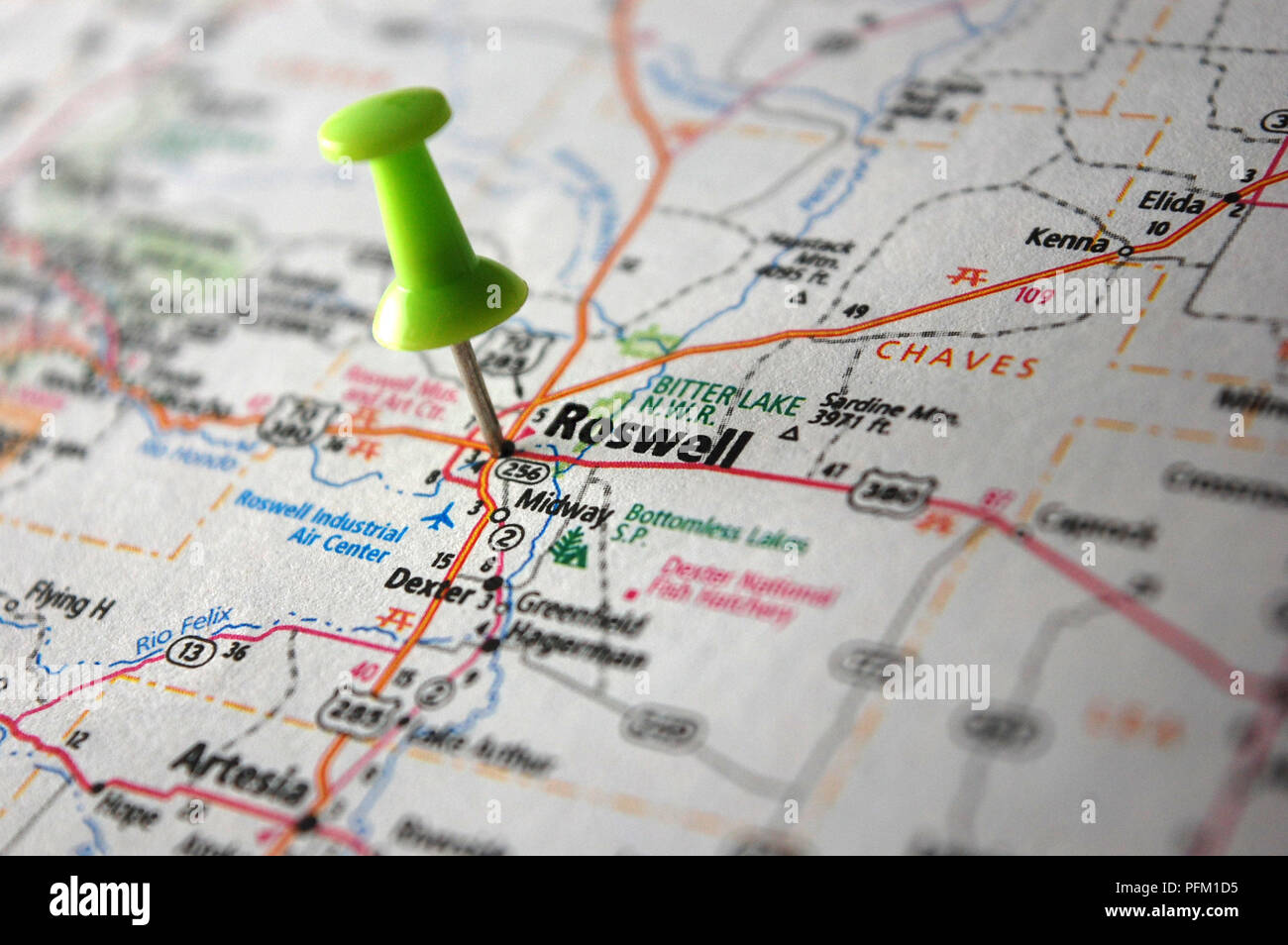 Eine Karte von Roswell, New Mexiko, gekennzeichnet mit einem push Pin. Stockfoto