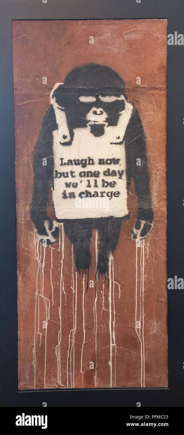 'Jetzt Lachen" von Banksy bei Exposition an MOCO Museum in Amsterdam, Holland Stockfoto