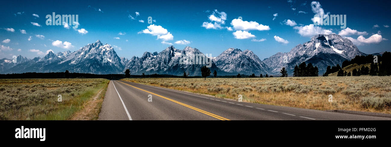 Straße zum Teton, Wyoming Stockfoto