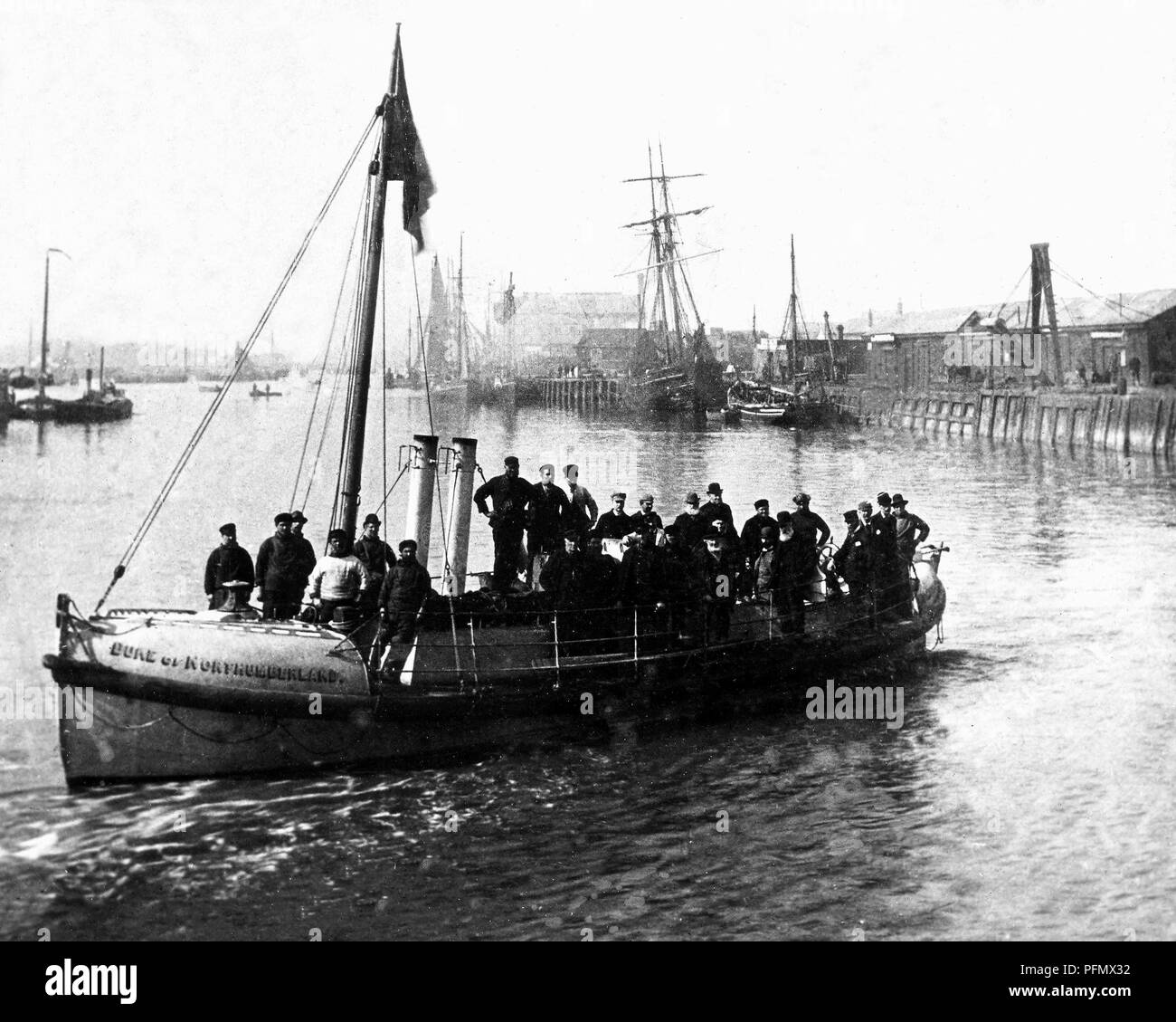 Versuch der ersten Dampf Rettungsboot in Harwich 1889 Stockfoto