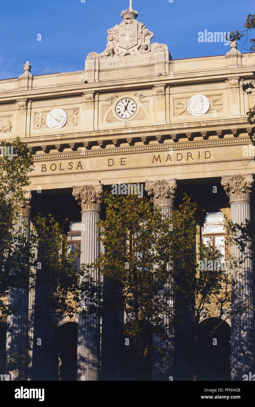 Spanien, Madrid, Bolsa de Comercio, Börse Madrid ist das Haus in diesem attraktiven neoklassischen Gebäude. Stockfoto