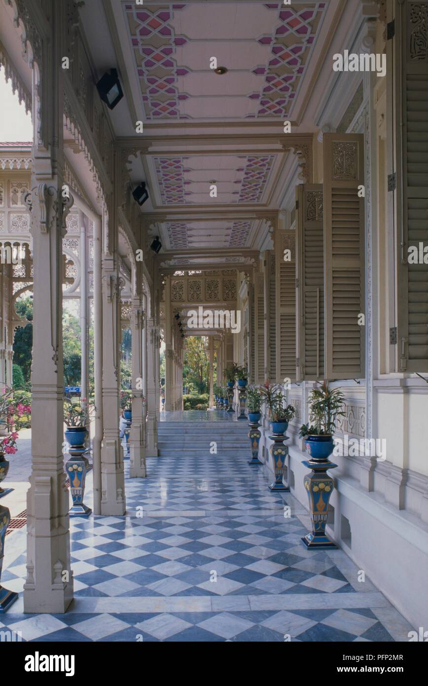 Thailand, Bangkok, Dusit Park, Arcade an Abhisek Dusit Thronsaal, gebaut im Jahre 1910 s Stockfoto