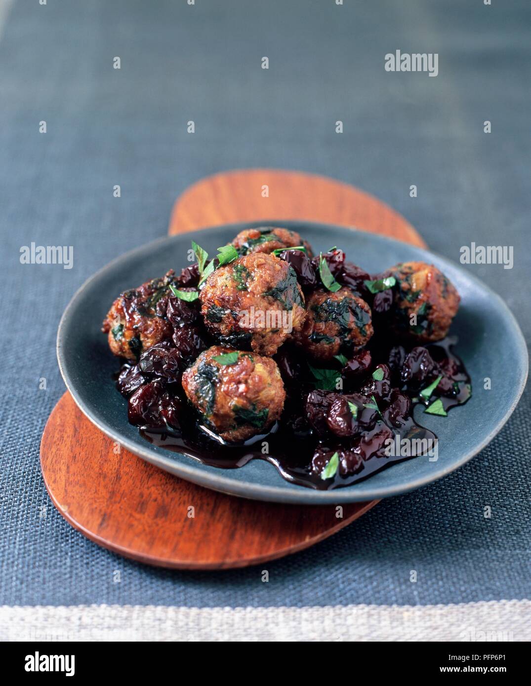 Kebab karaz -Fotos und -Bildmaterial in hoher Auflösung – Alamy