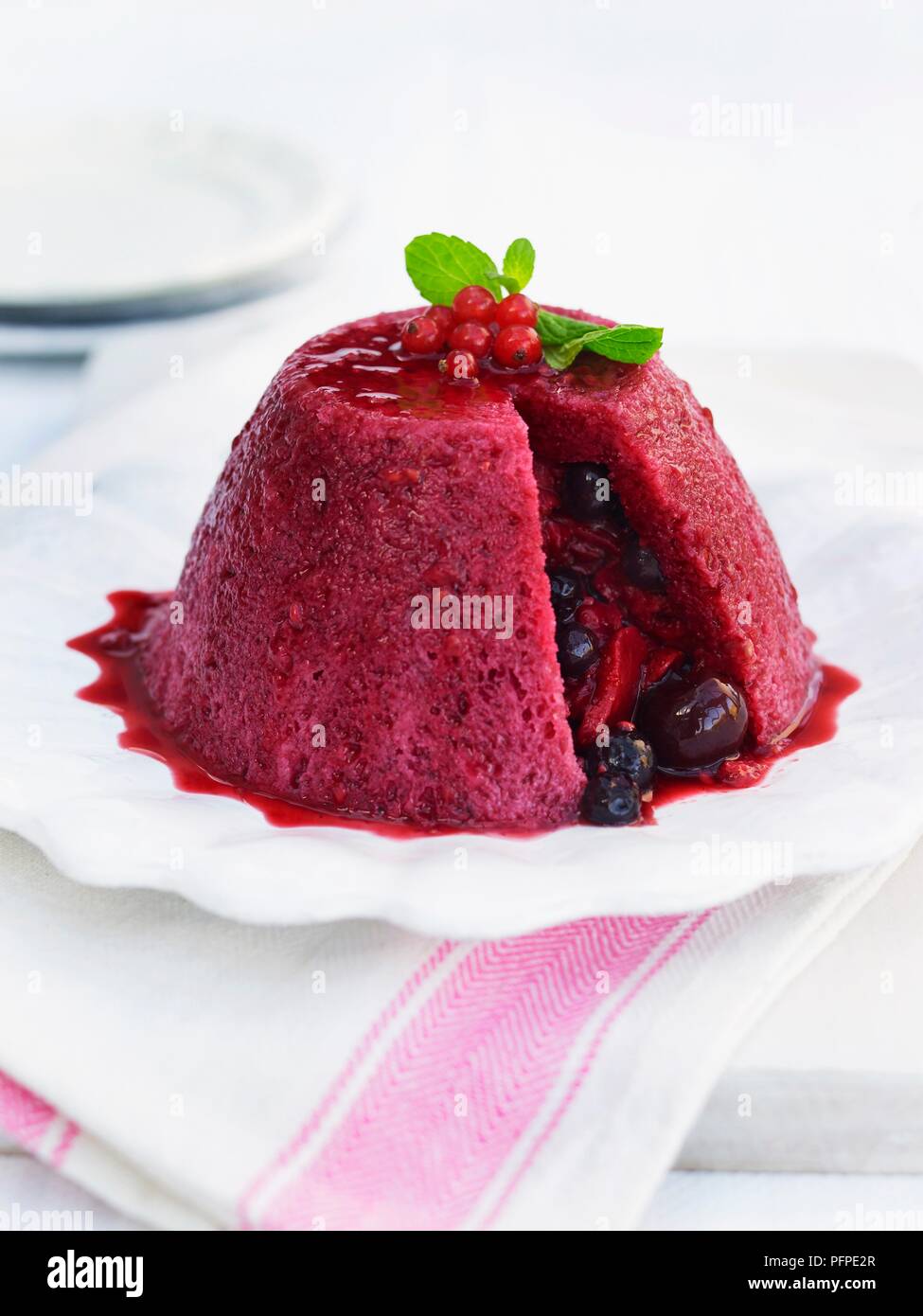 Sommer berry Pudding, close-up Stockfoto