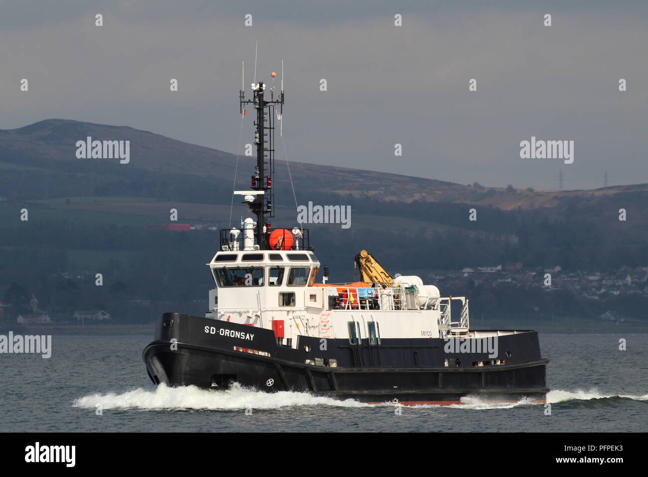 SD Oronsay, einer Mannschaft versorgungsschiff von Serco Marine Services betrieben im Auftrag des Ministeriums der Verteidigung, während der Übung gemeinsame Krieger 18-1. Stockfoto