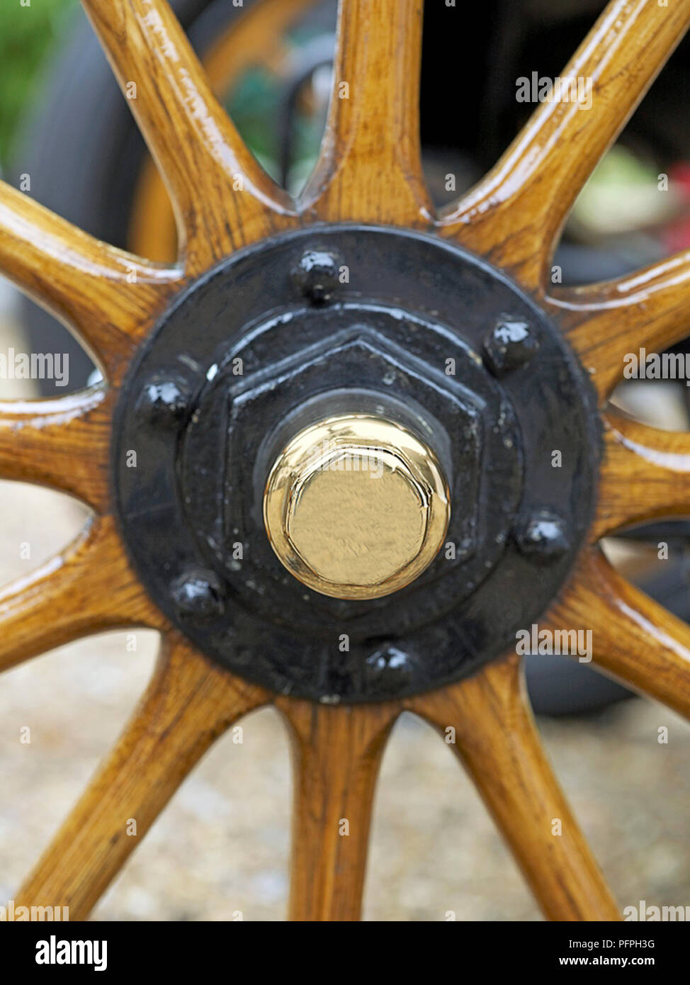 Ford Modell T, Holz- Speichen und Schraube Stockfoto