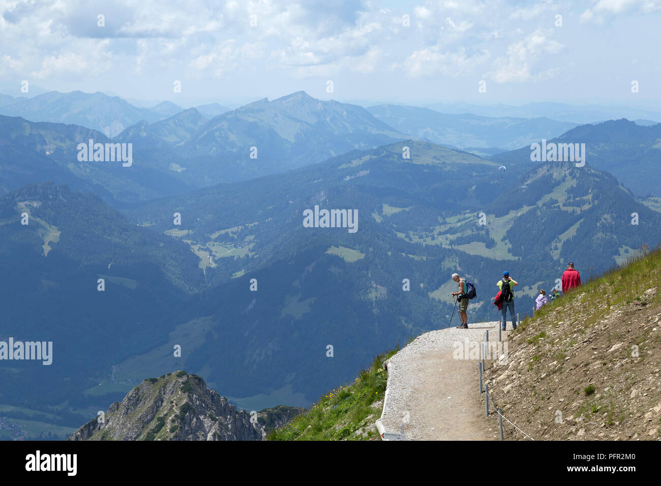 Panoramablick vom Gipfel Nebelhorn, Oberstdorf, Allgäu, Bayern, Deutschland Stockfoto