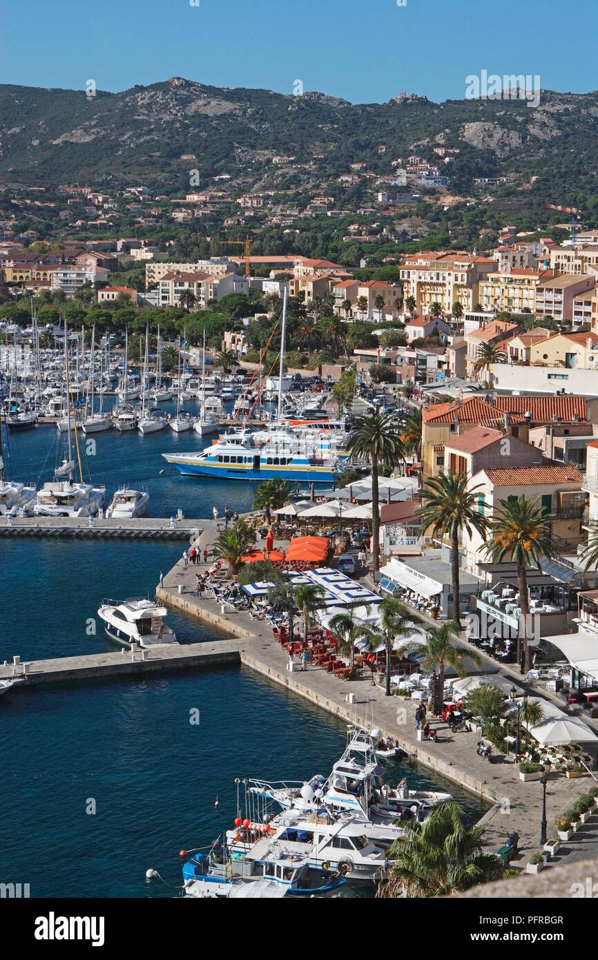 Korsika, Calvi, Blick auf den Hafen und die Stadt Stockfoto