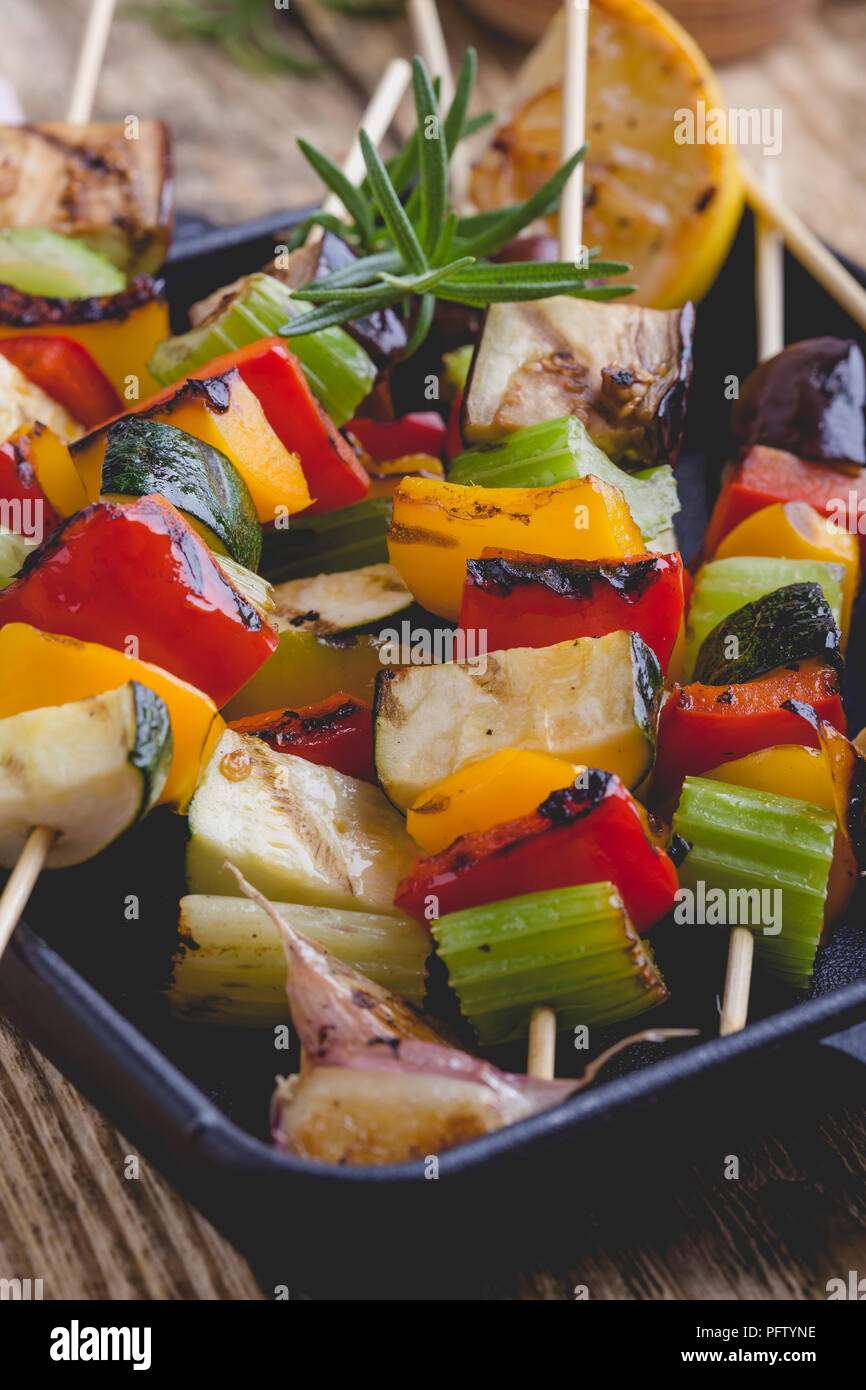 Buntem Gemüse Stockfotos und -bilder Kaufen - Alamy Buntem Gemüse Stockfotos und -bilder Kaufen - Alamy
