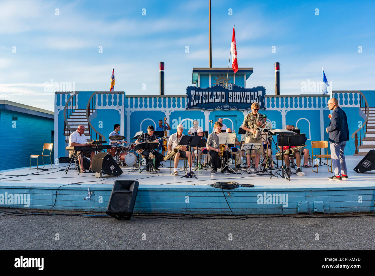 Urbana Gemeinschaft Jazz Orchestra, Kitsilano Showboat Bühne, Kitsilano, Vancouver, British Columbia, Kanada Stockfoto