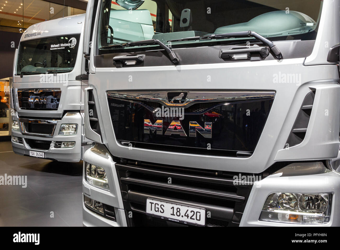 HANNOVER, Deutschland - 21.September 2016: Neue MAN Lkw auf der Internationalen Automobil-Ausstellung IAA Nutzfahrzeuge präsentiert. Stockfoto